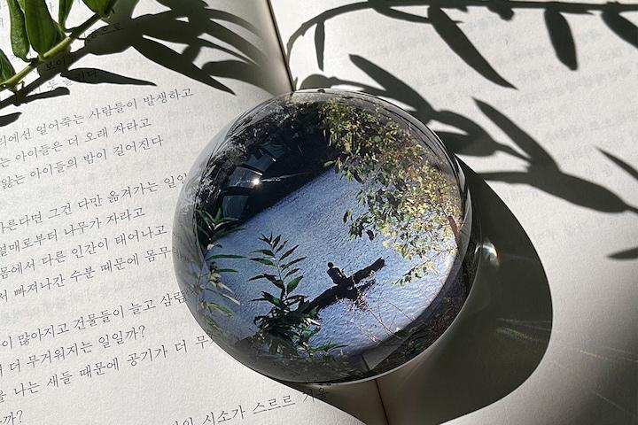 호수 크리스탈 유리 문진 오브제