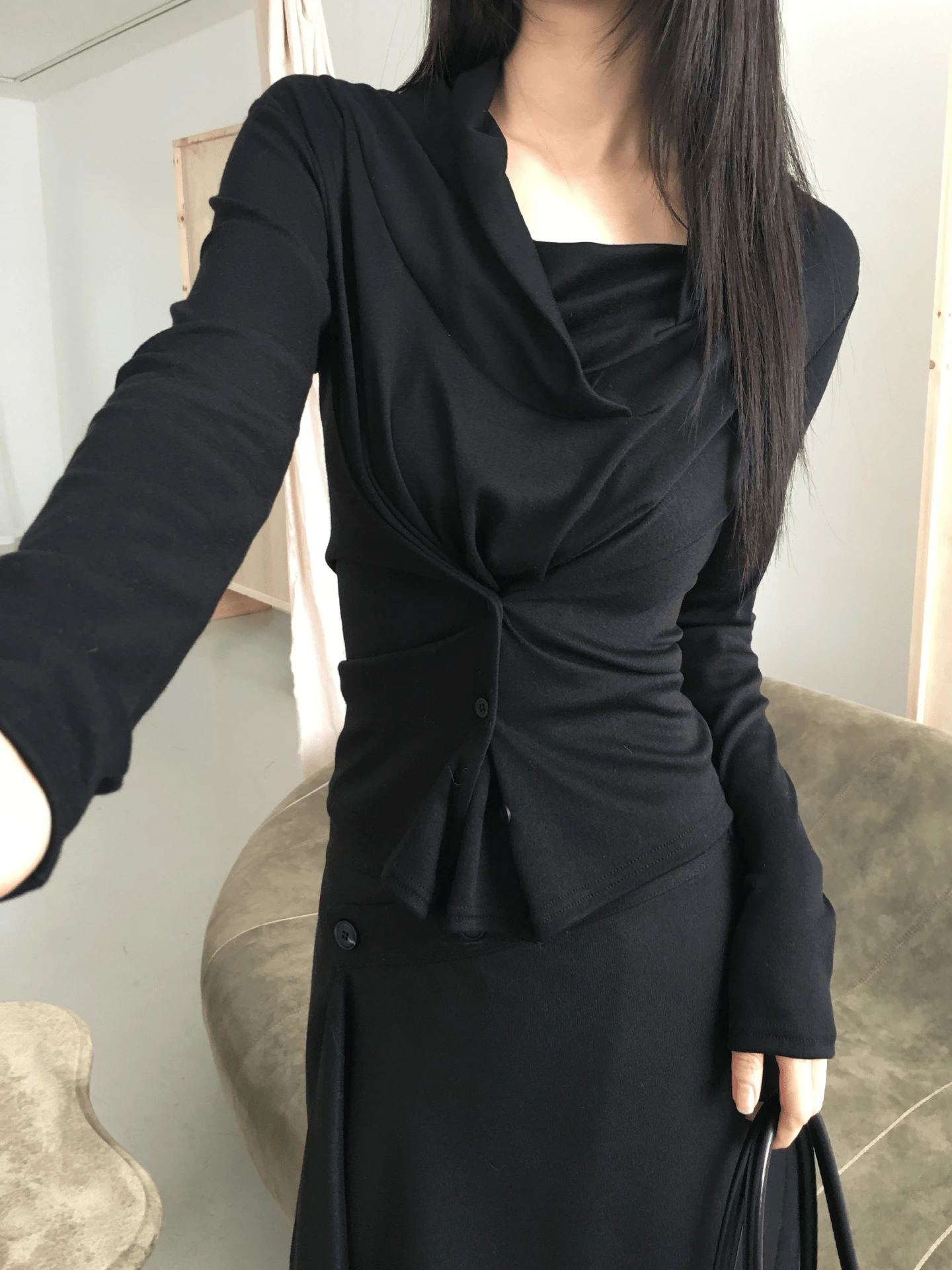 [여리핏/추천] Danchu collar T (charcoal, black)