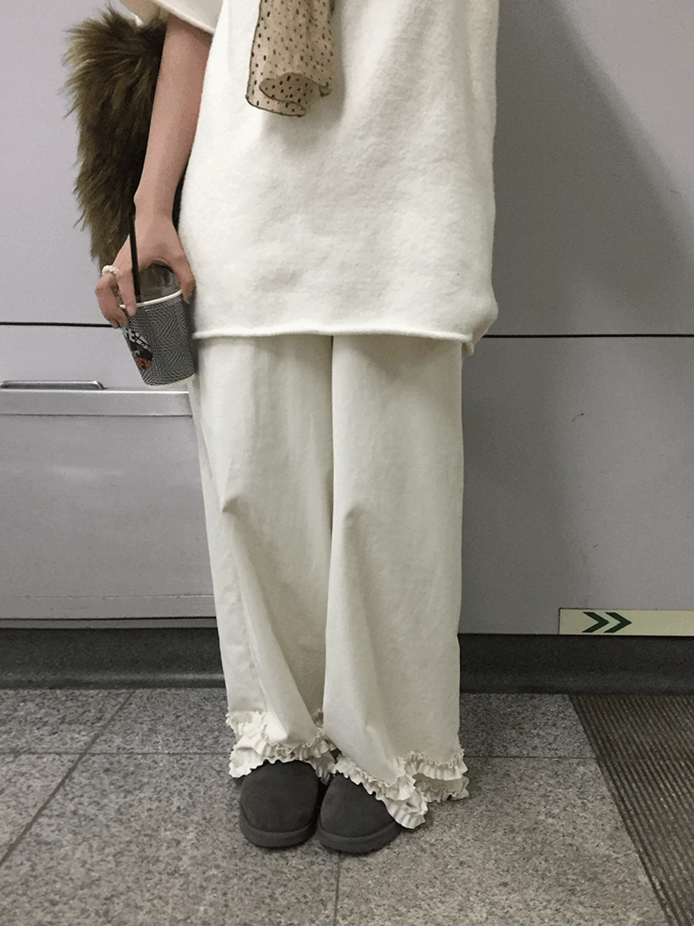 라펠 프릴 포켓 와이드팬츠 (2c)