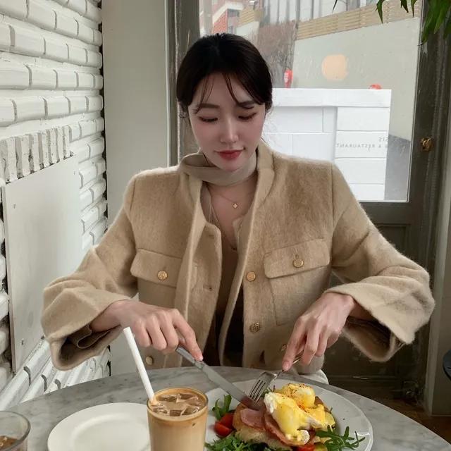 [ 하이퀄리티/ 하객룩] 울 카라 매듭 트위드 버튼 자켓 노카라 jk 데이트룩 격식룩