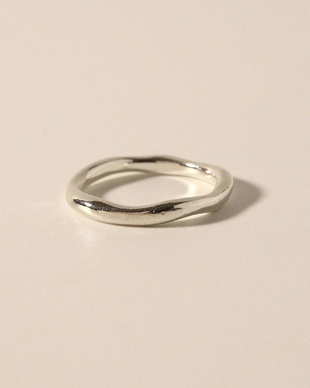 [925 silver] R-084 / bold wave ring