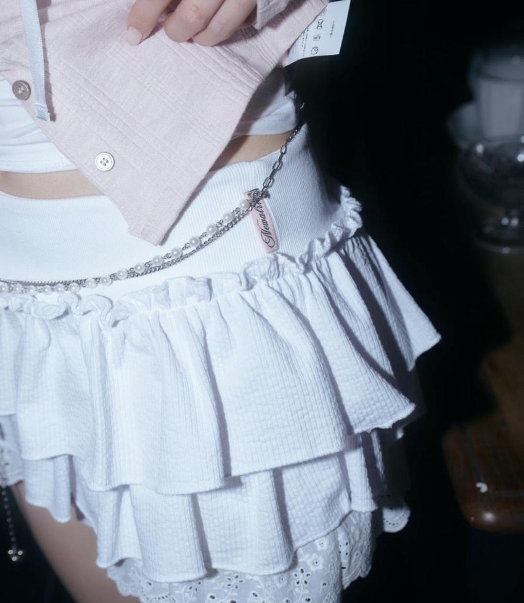 Bubble cancan lace mini skirt