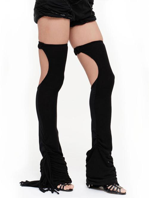 RYNA TESSEL LEG WARMER (BLACK)