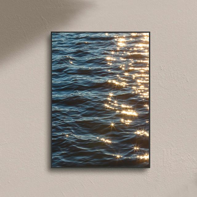 감성 바다 윤슬 사진 액자 속의 바다 물결 포스터 거실 카페 인테리어