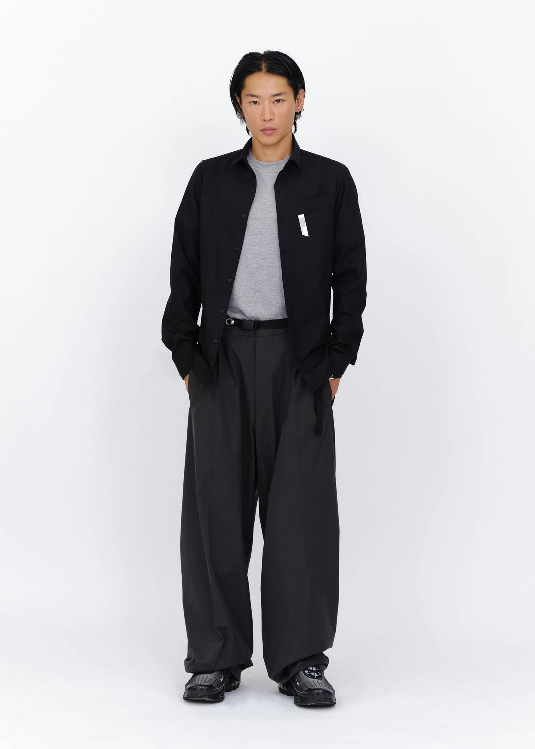 Slim Shirt w/ Pin