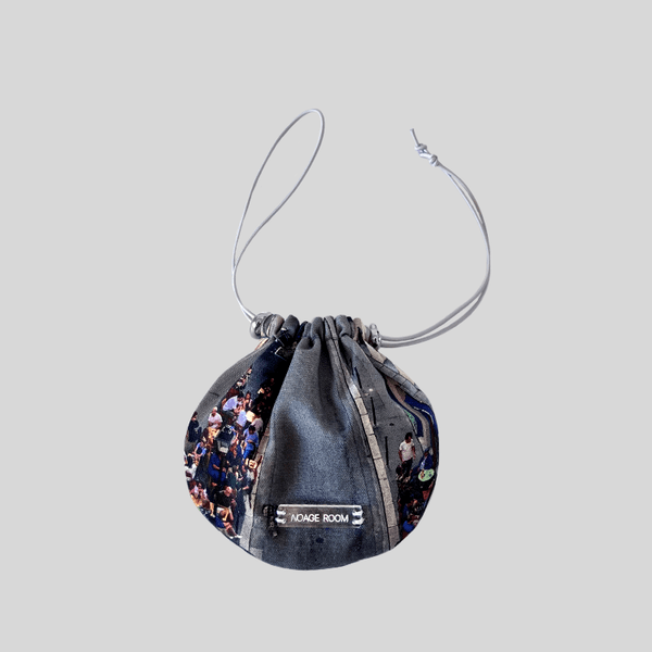 [재입고] Half Moon Pouch / PARIS