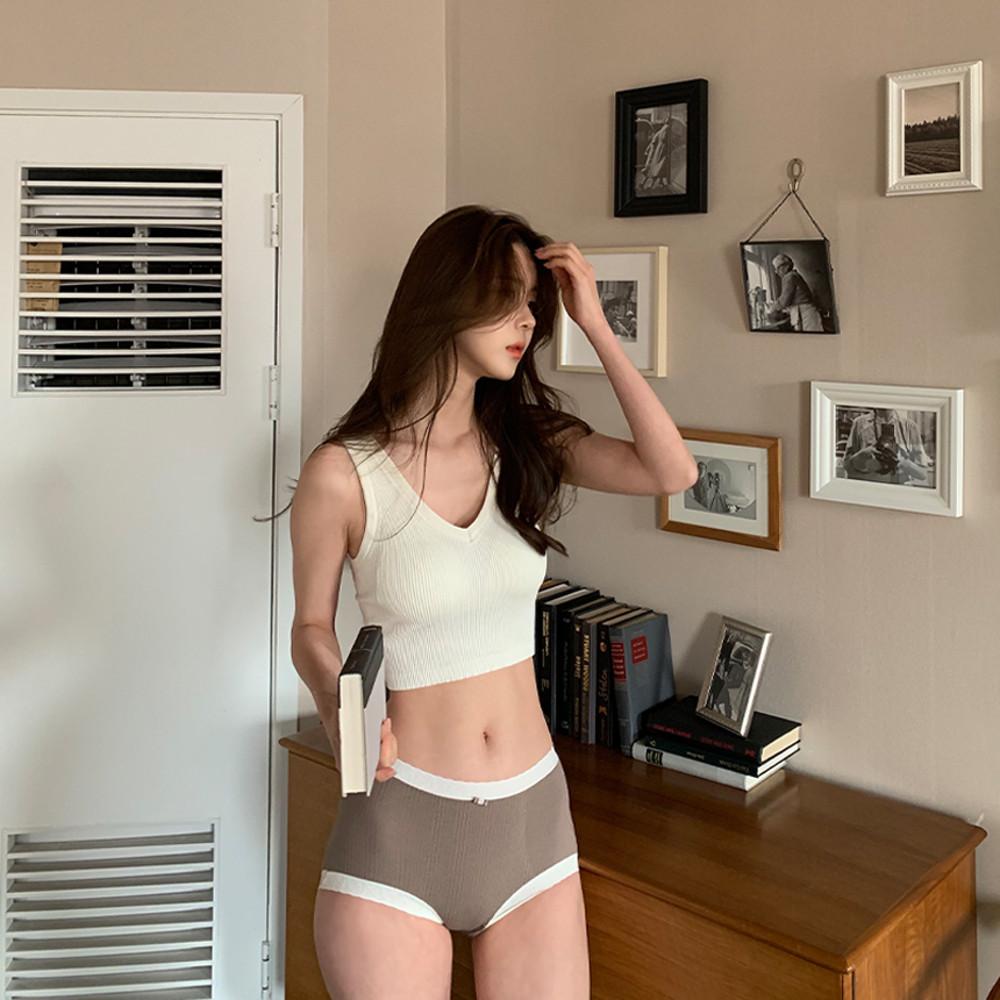 바닐라 골지 v넥 브라 탱크탑 편한 브이넥 브라탑 무지 운동 패드고정 안빠지는 캡나시