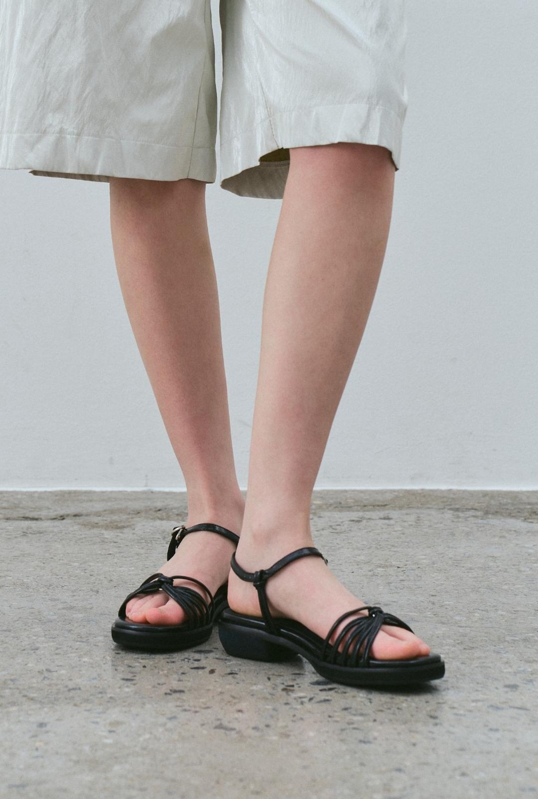 Tied strap Sandal_5S01