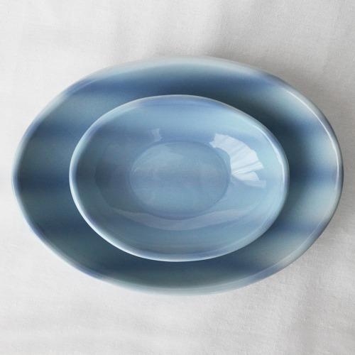 [더브라운홈타운]  스트라이프 오벌 볼 - 블루 (2 sizes)