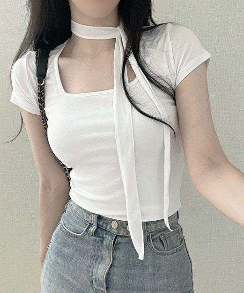 니드온 에이썬 스카프 스퀘어넥 반소매t
