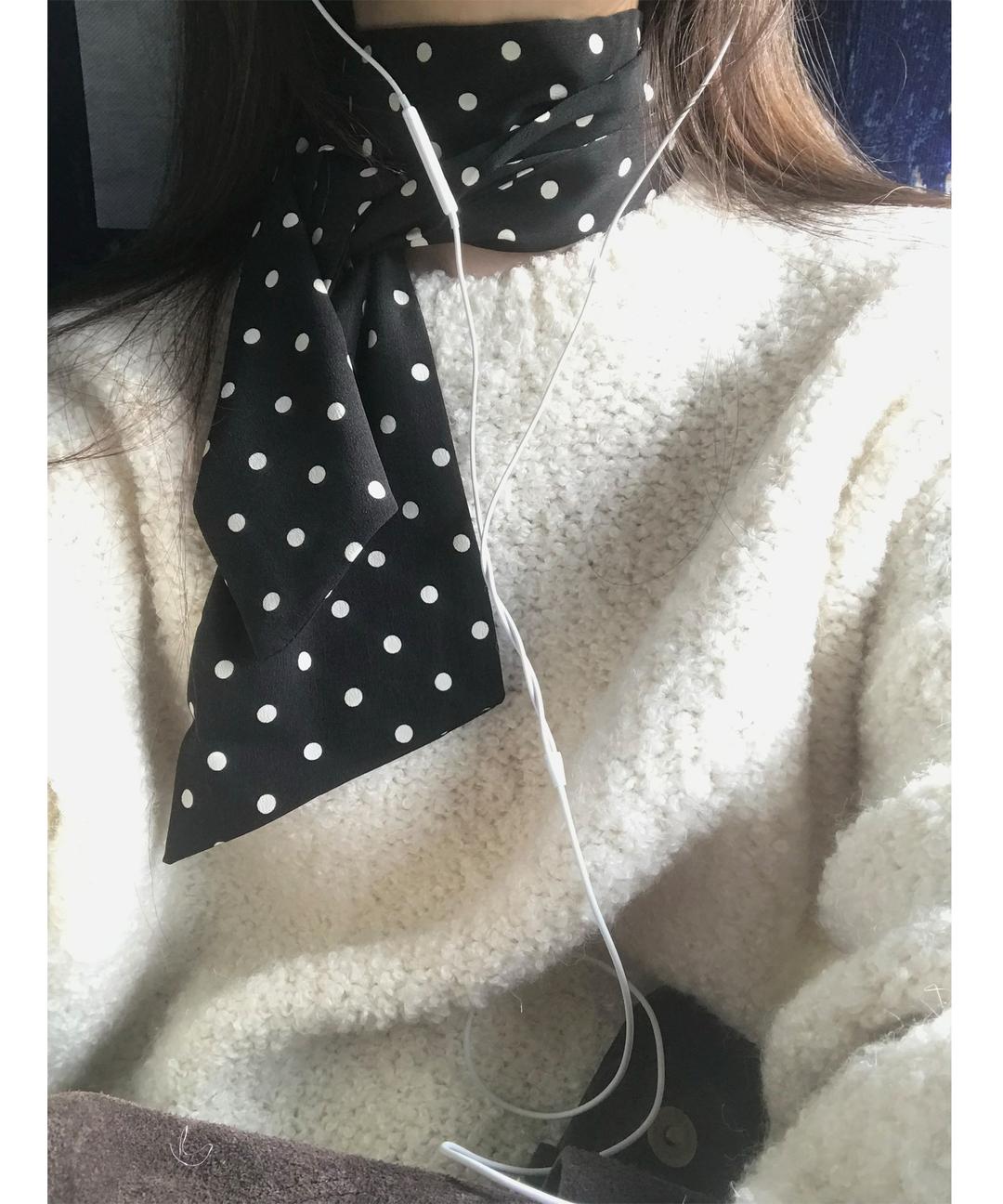 Dot scarf-black