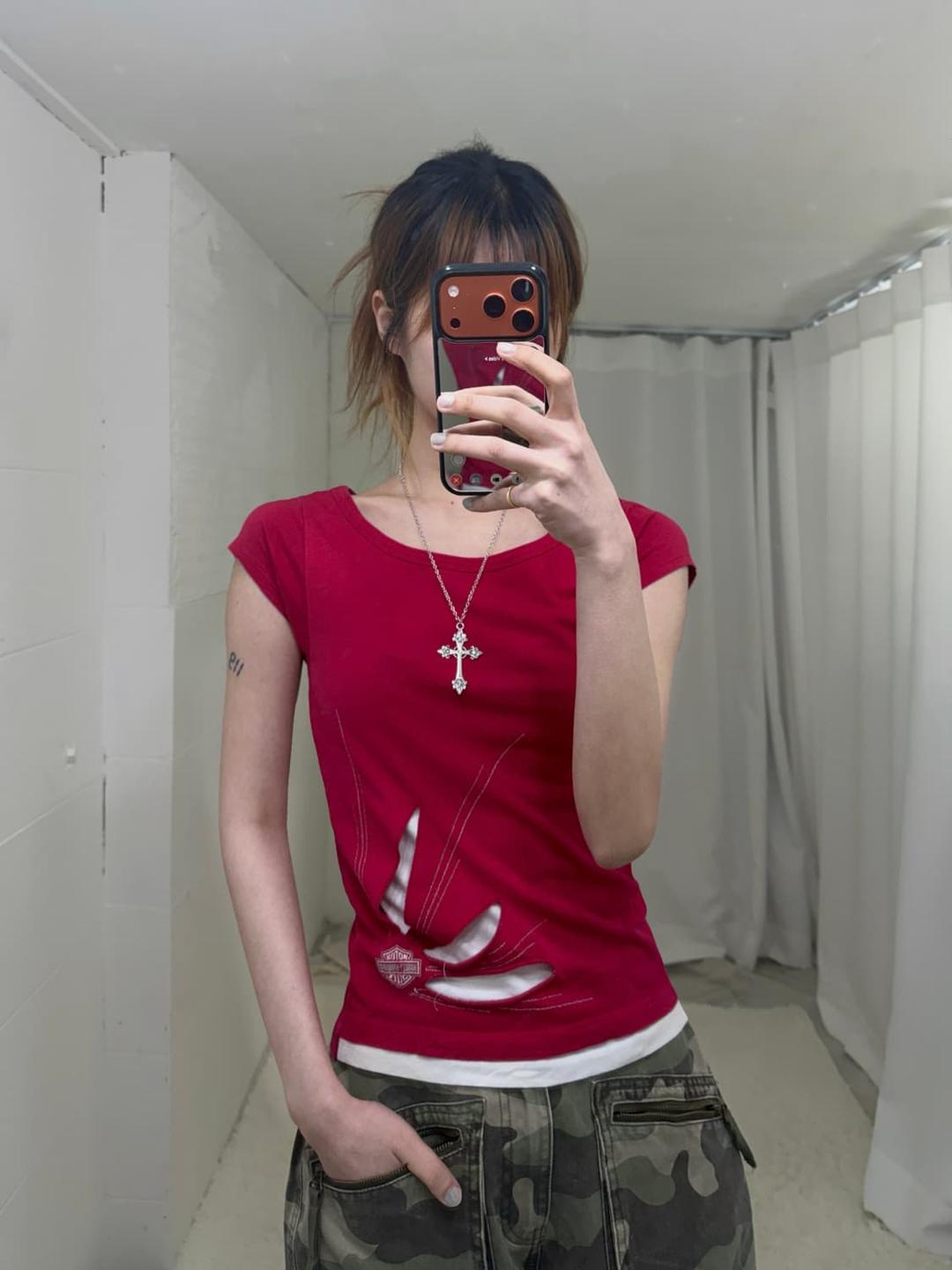 할리데이비슨 컷아웃 디테일 마젠타 핑크 딱붙 크롭 반팔티셔츠 | 후루츠패밀리