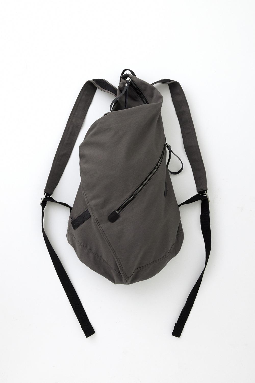 Duffle Backpack Mud Charcoal (4th Restock)