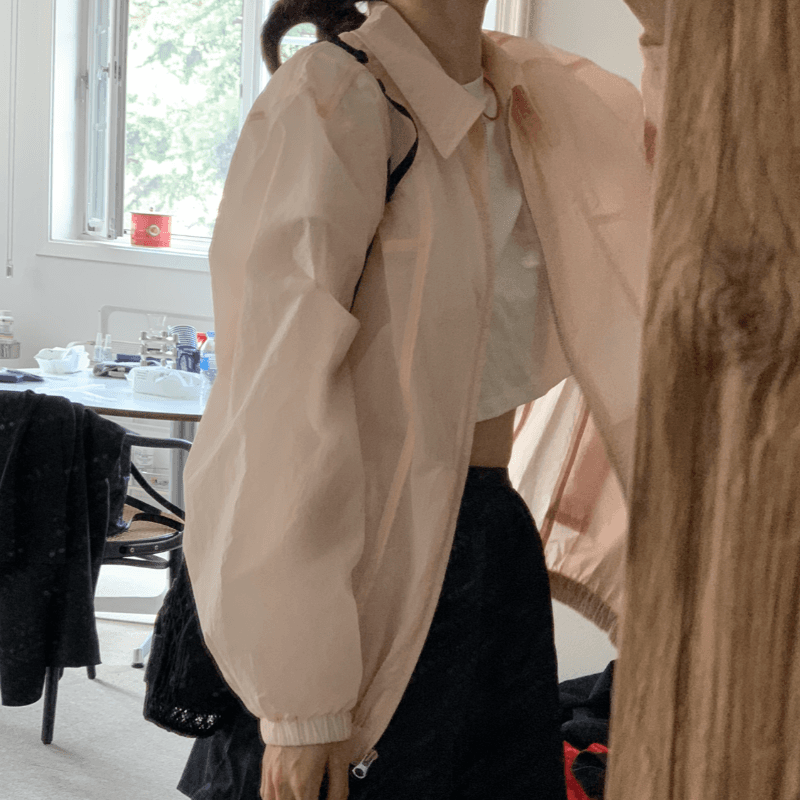 LIGHT JACKET.