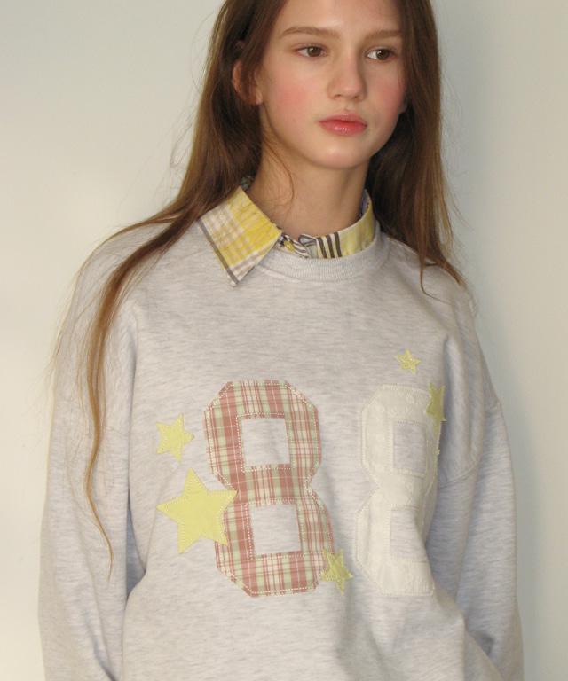 88 STAR MIXED APPLIQUE SWEATSHIRT WHITE MELANGE