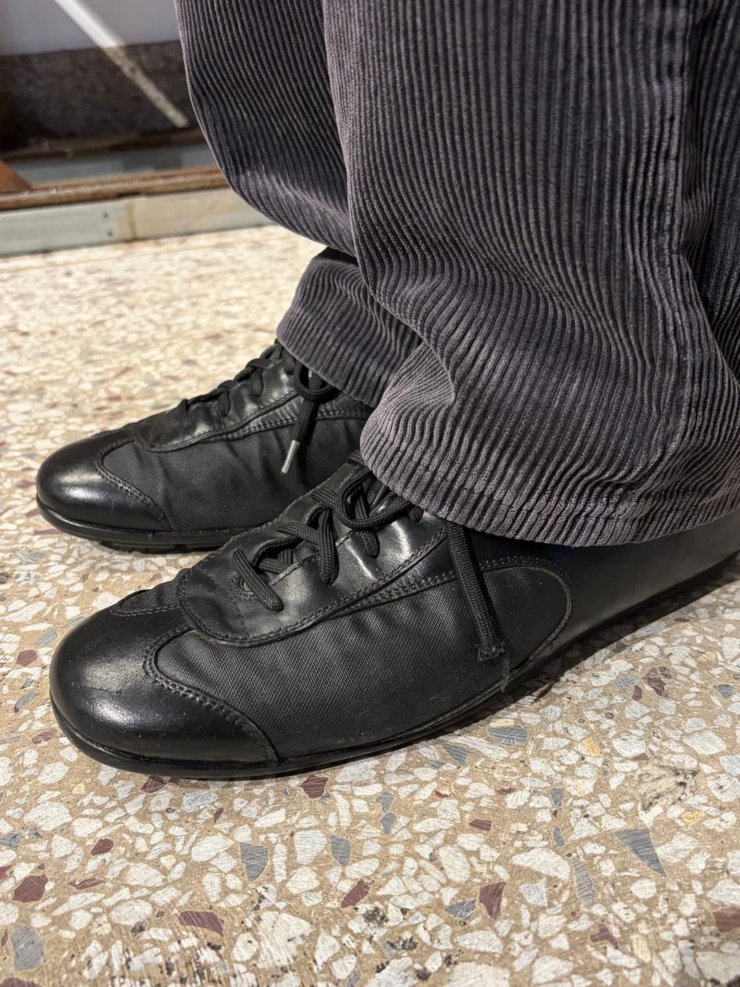 프라다 스포츠 레더 슈즈 | 후루츠패밀리