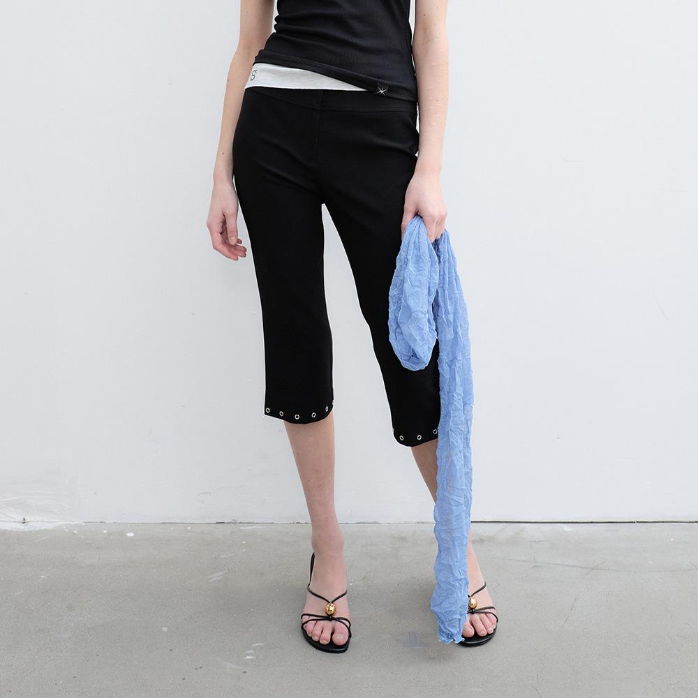 Eyelet Capri Pants (Black)