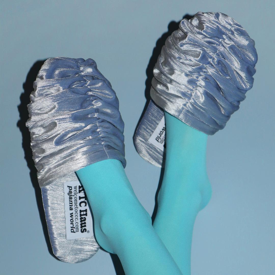 Croa Shoes (Silver)