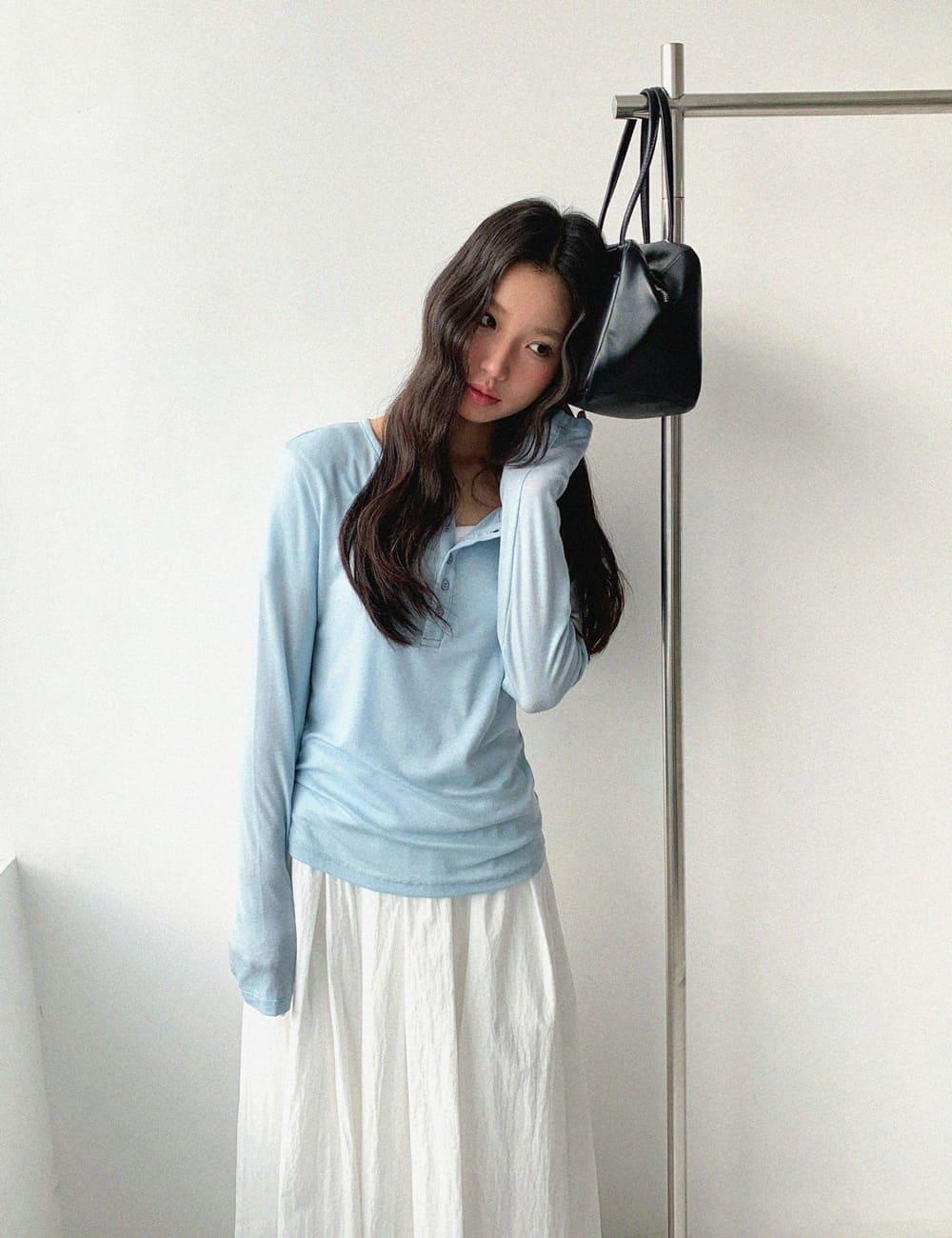 (woman) 시어 헨리넥 롱슬리브_Sora