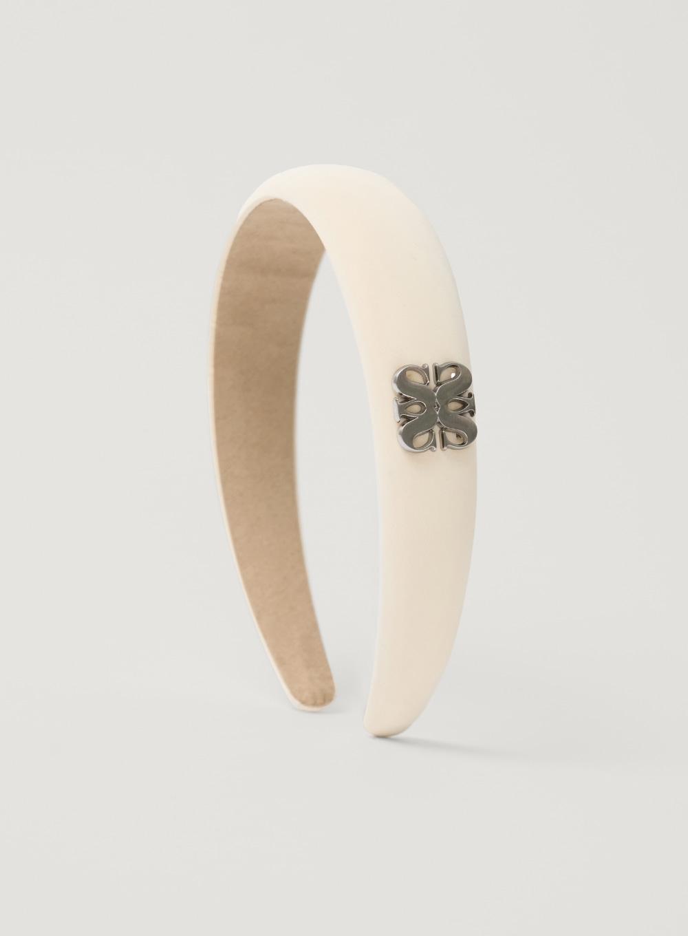 (W) Symbol Logo Hairband - Cream