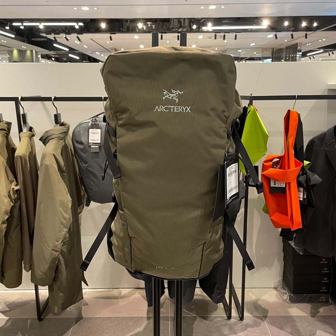 [아크테릭스][22년 S/S](ABMSU18795) 브리즈 32 백팩