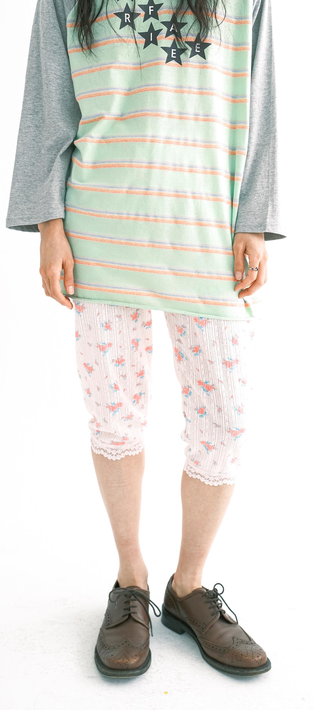 [F.E.E.S] flower pattern eyelet leggings (pink)