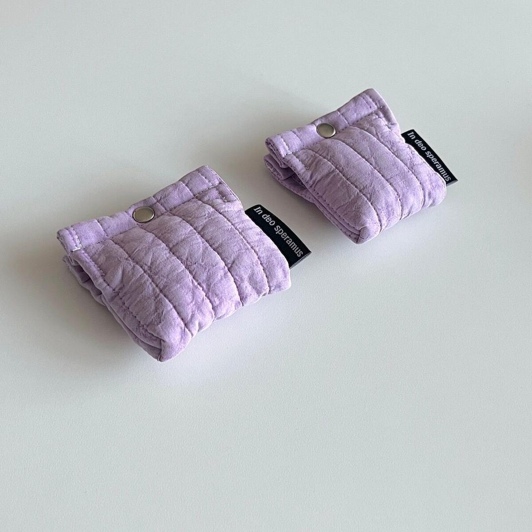 패딩 바이올렛 에어팟 케이스 (Padded violet airpods case)