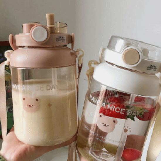 (컬러추가/빨대/스트랩 포함) 고미 대형 보틀 1000ml 물병 스트랩 빨대컵 큰 텀블러 휴대용 관종템 내열성 컵홀더