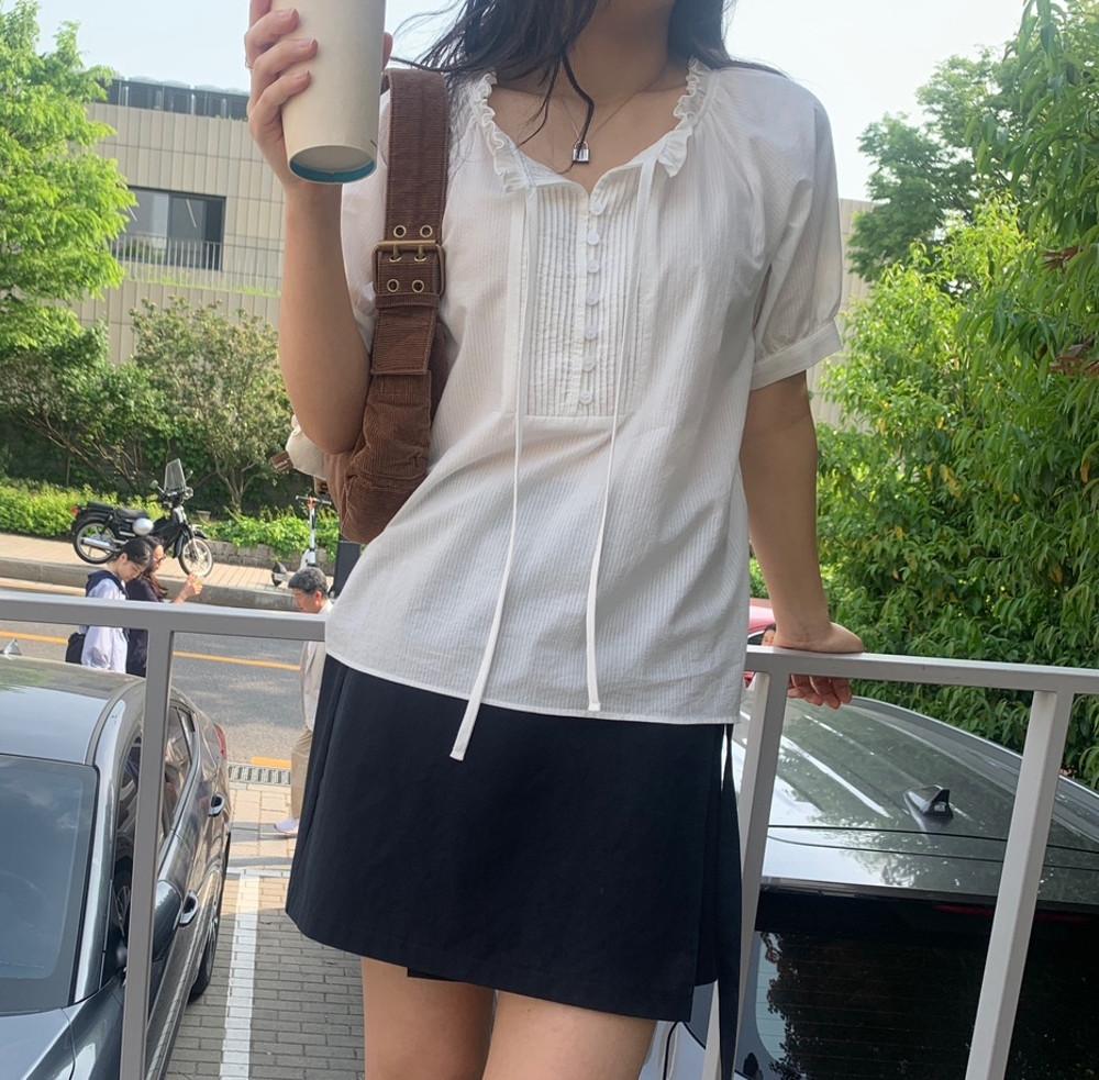 포니 블라우스