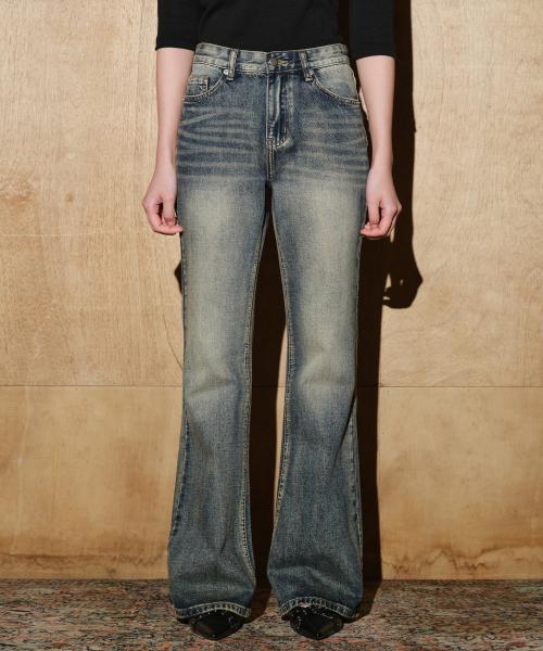 로우라이즈 페이디드 워싱 부츠컷 팬츠 [틴 실버 블루]