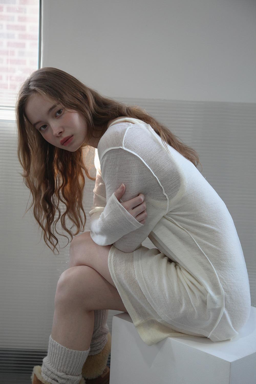 [SET] WOOL MOSS CRAPE LAYERED TOP [WHITE/CREAM]