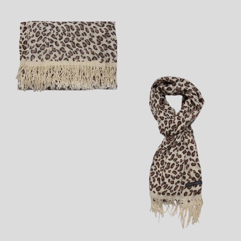 FREE'S PHRASE 프리즈 프레이즈 베이지 호피 레오파드 패턴 Y2K 아크릴 테슬 머플러 목도리