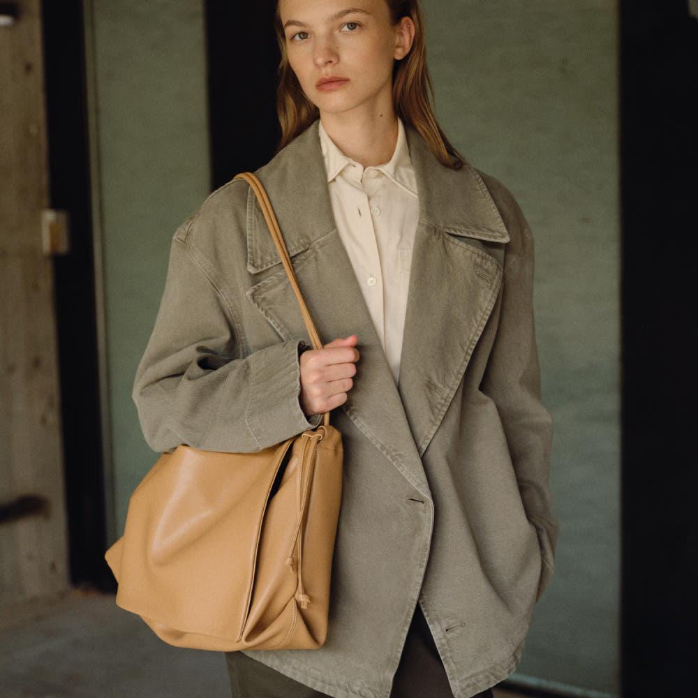 Large Knot shoulder bag Yellow ochre