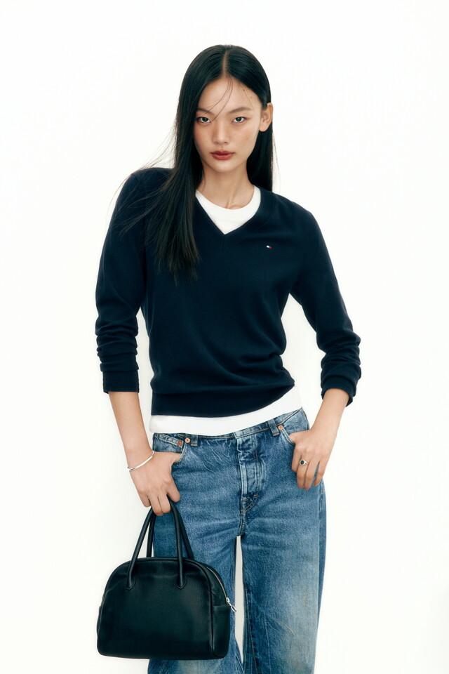 스티치 브이넥 스웨터