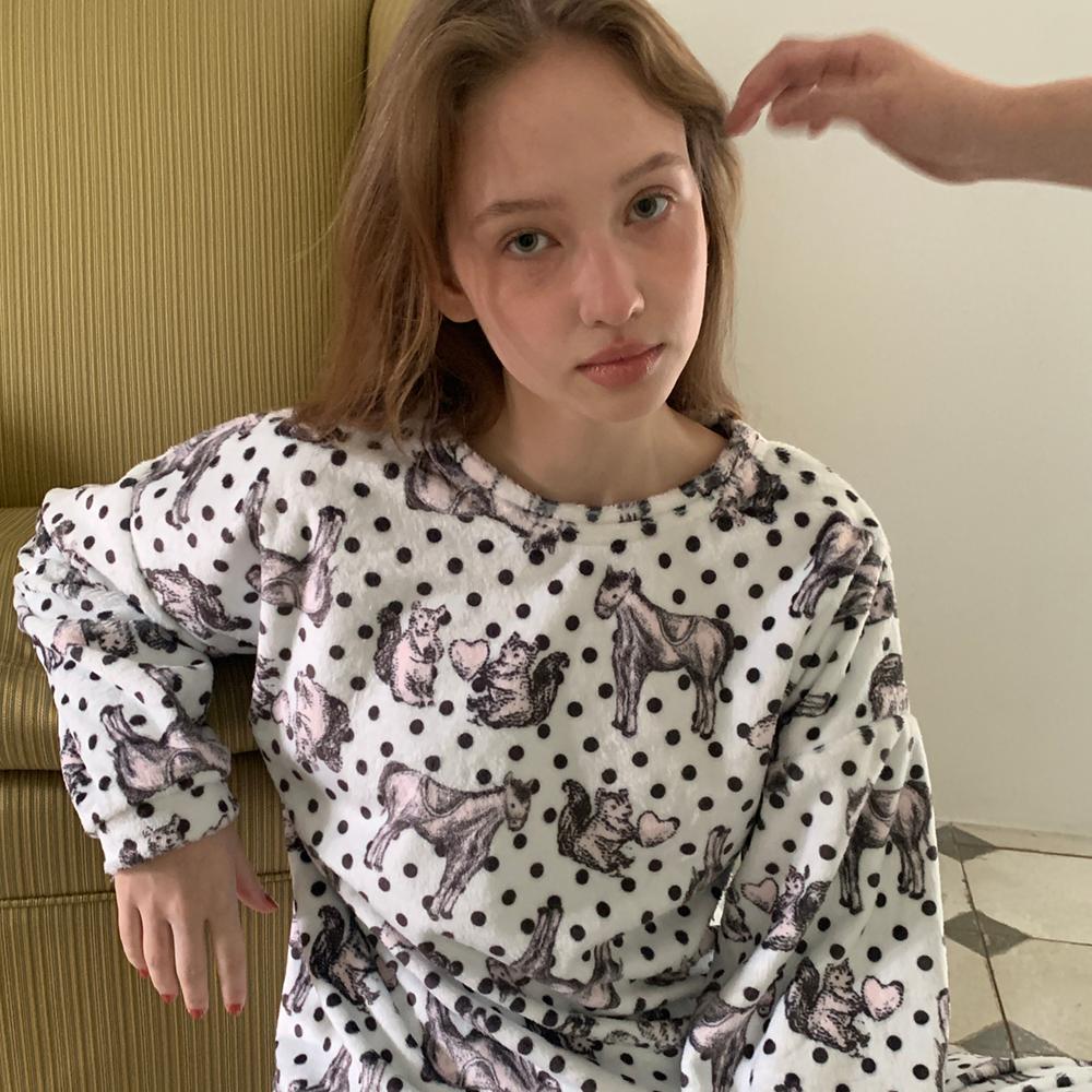 dot dot winter pajama (수면잠옷)