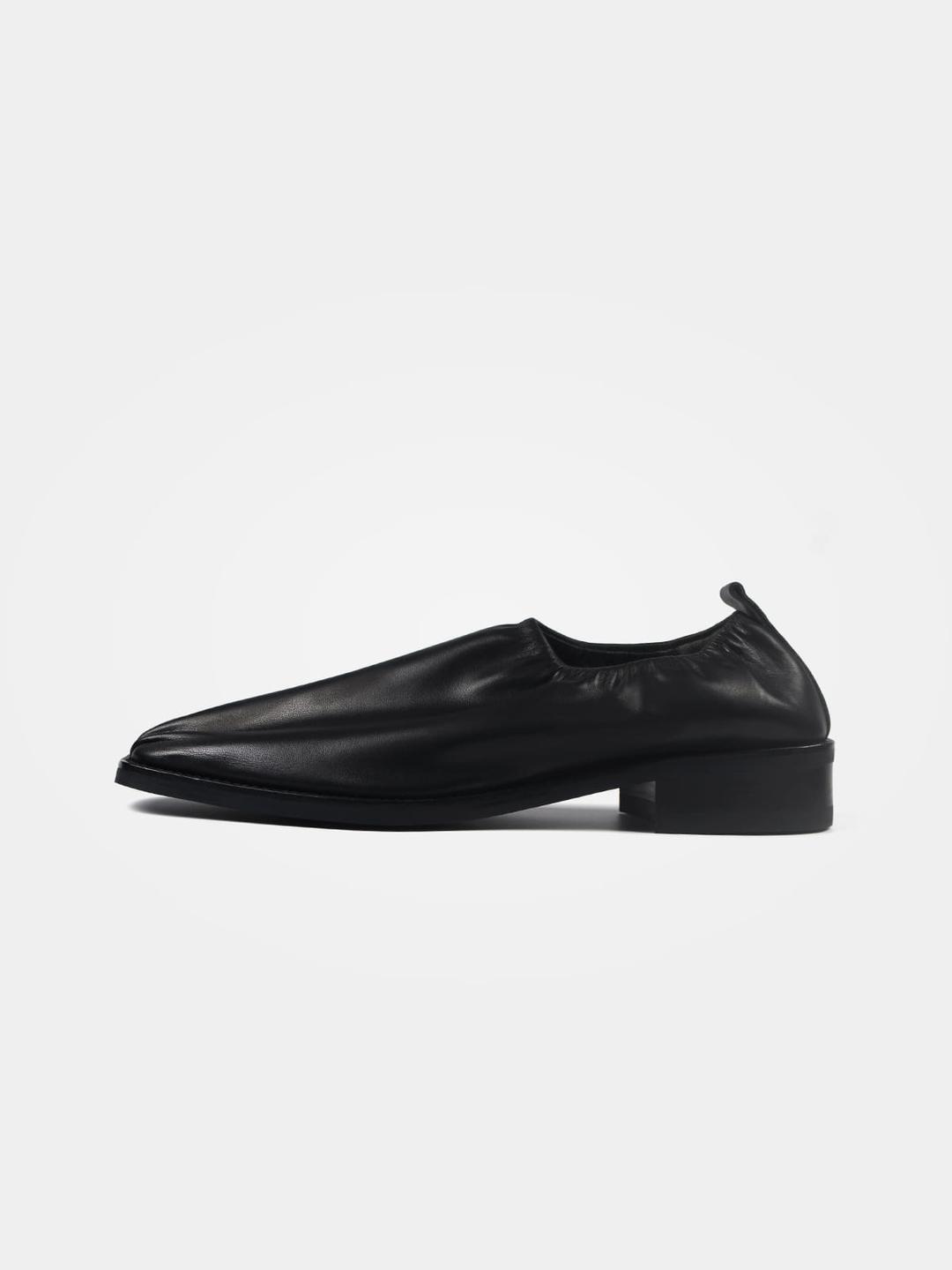 Kalo, Black