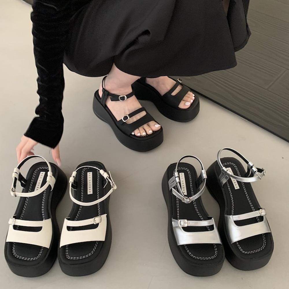 바이미네 통굽샌들 벨트 가보시 실버 키높이 샌들