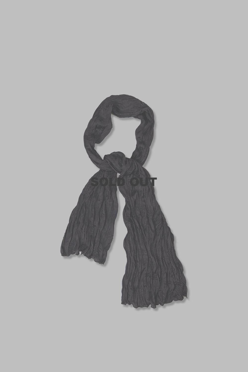 NERINE WRINKLE SCARF- BLACK