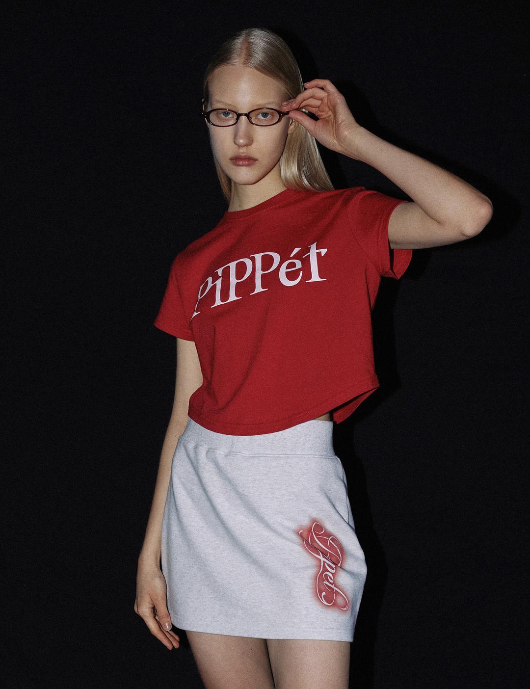 Pippet Round Crop T-shirt (red)