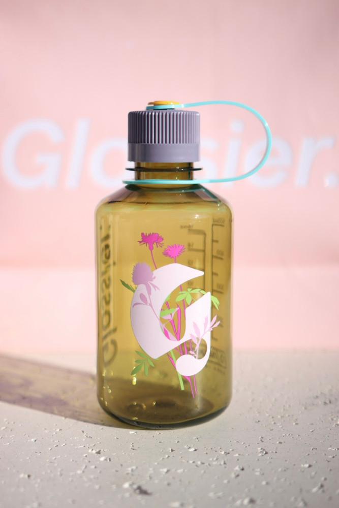 글로시에 워터보틀 Glossier Water Bottle