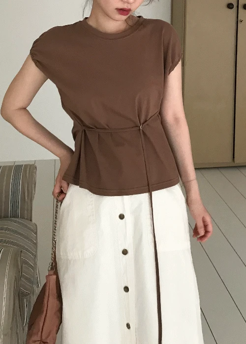 스트링 포인트 라운드넥티