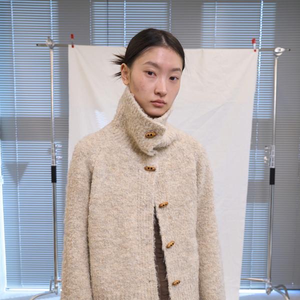 [마지막 재고] Boucle High-Neck Cardigan (Beige)