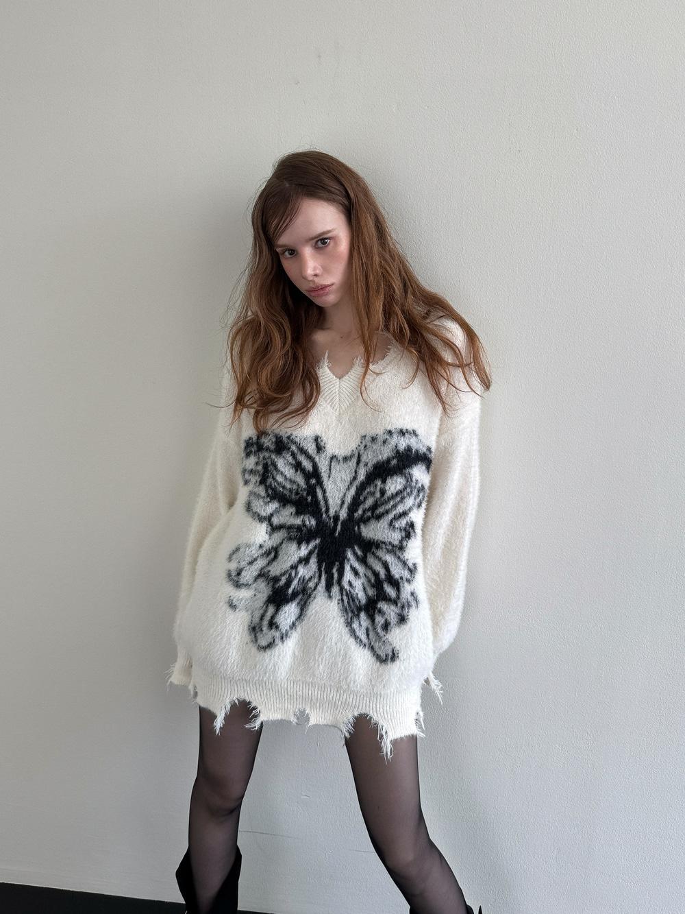 버터 플라이 수술 니트