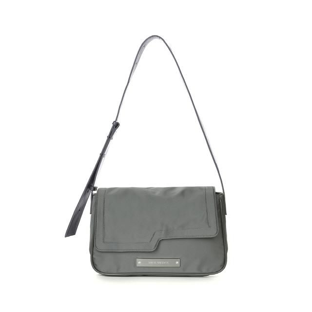 CRYSTAL WAVE POINT MESSENGER BAG_CHARCOAL