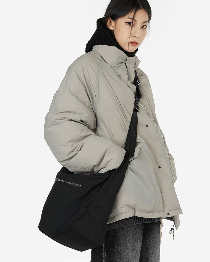 루프 집 스퀘어 크로스 백