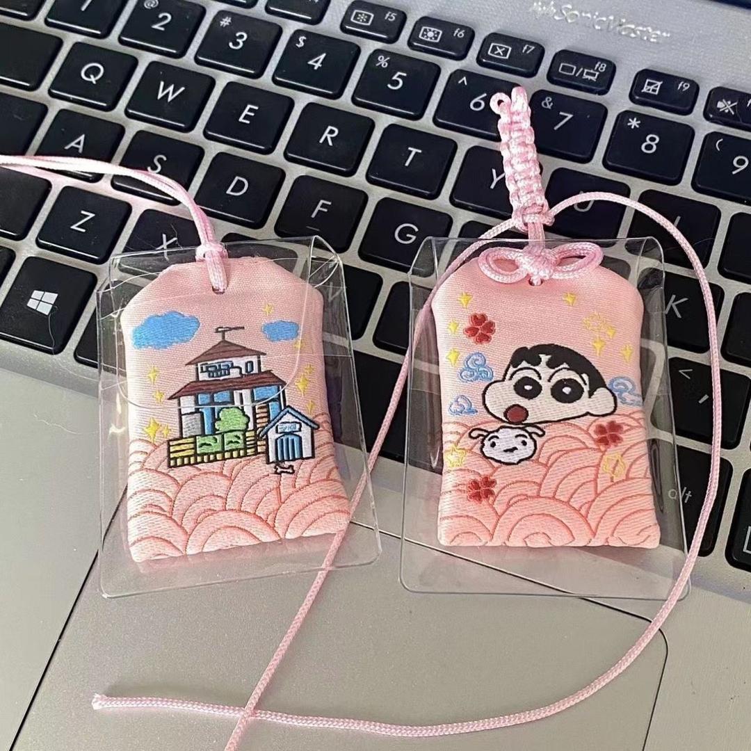 짱구 행운의부적 키링 짱구 부적 짱구오마모리 짱구 오마모리