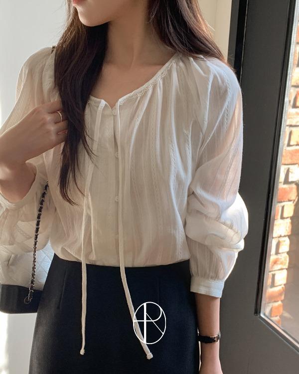 퓨어다 [2천장돌파][MADE] 로엔느 자가드 스트링 블라우스