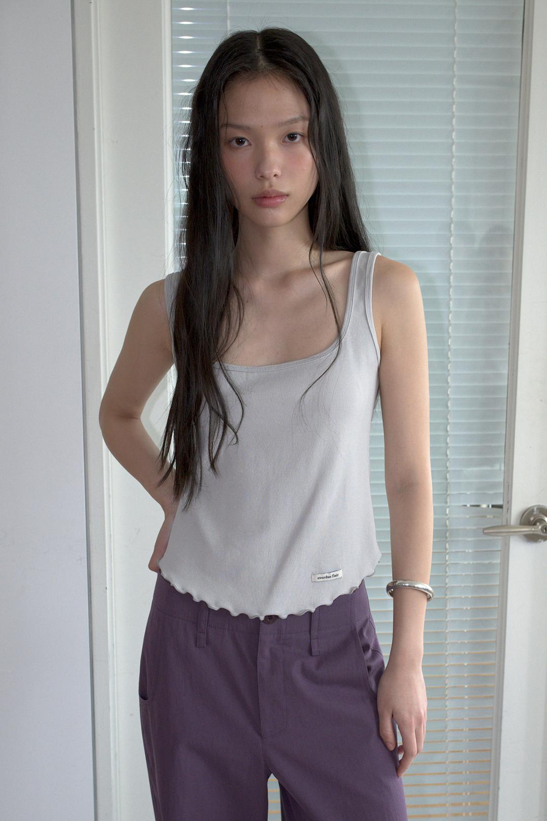 RIBBED SQUARE NECK SLEEVELESS_LIGHT GREY