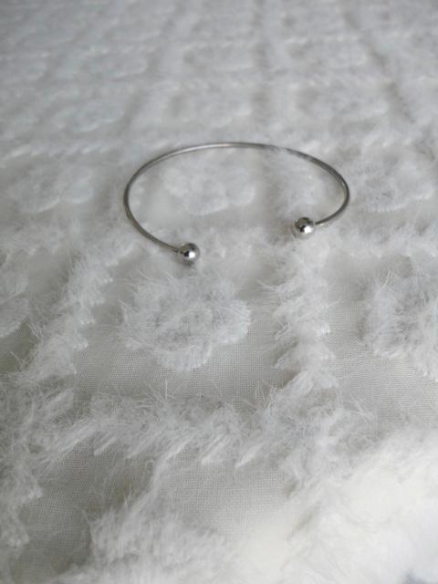 ball end bangle