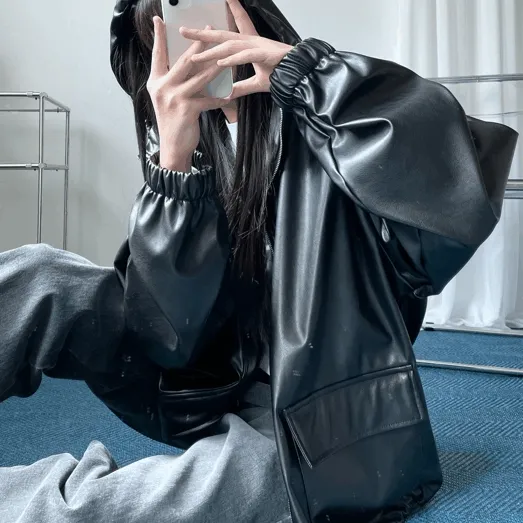 Leather hood string jumper